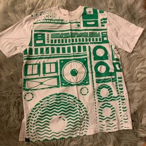 Adidas T-shirt